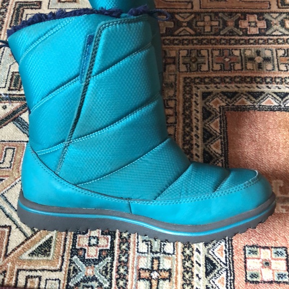 L. L. Bean Ultralight Winter Snow Boot Size 4 - Picture 6 of 9